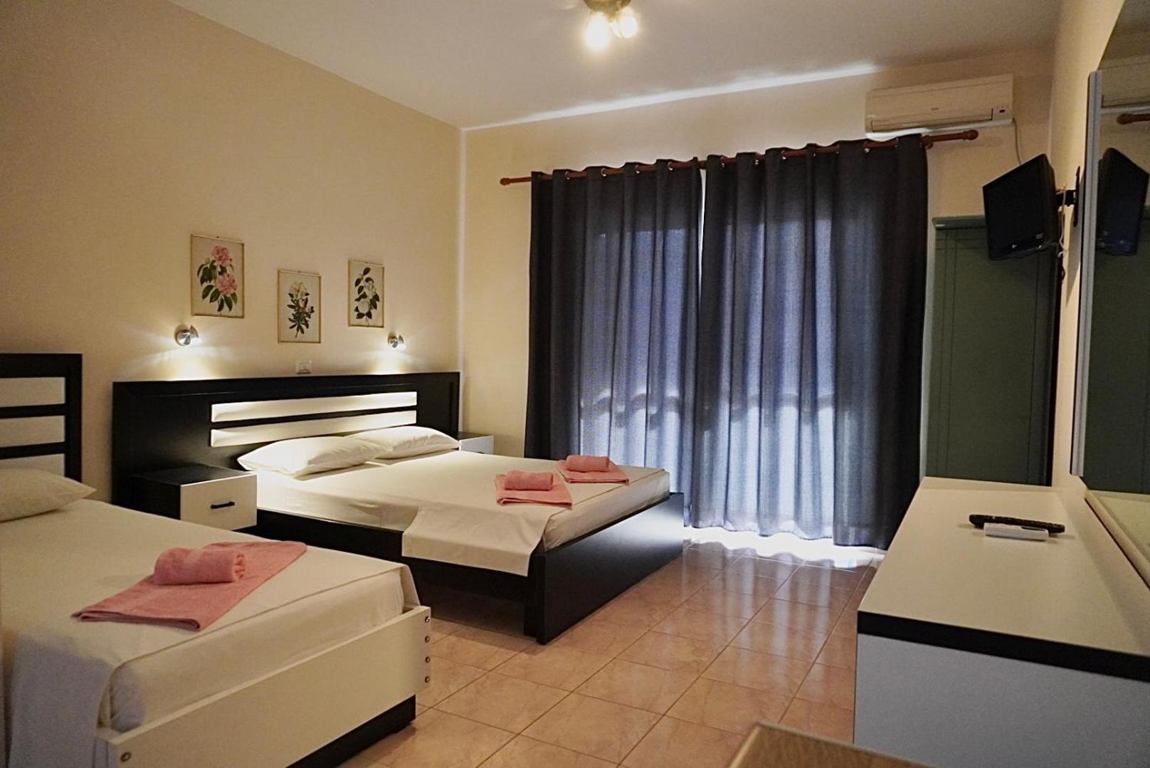Marku Palace Ksamil Quarto foto